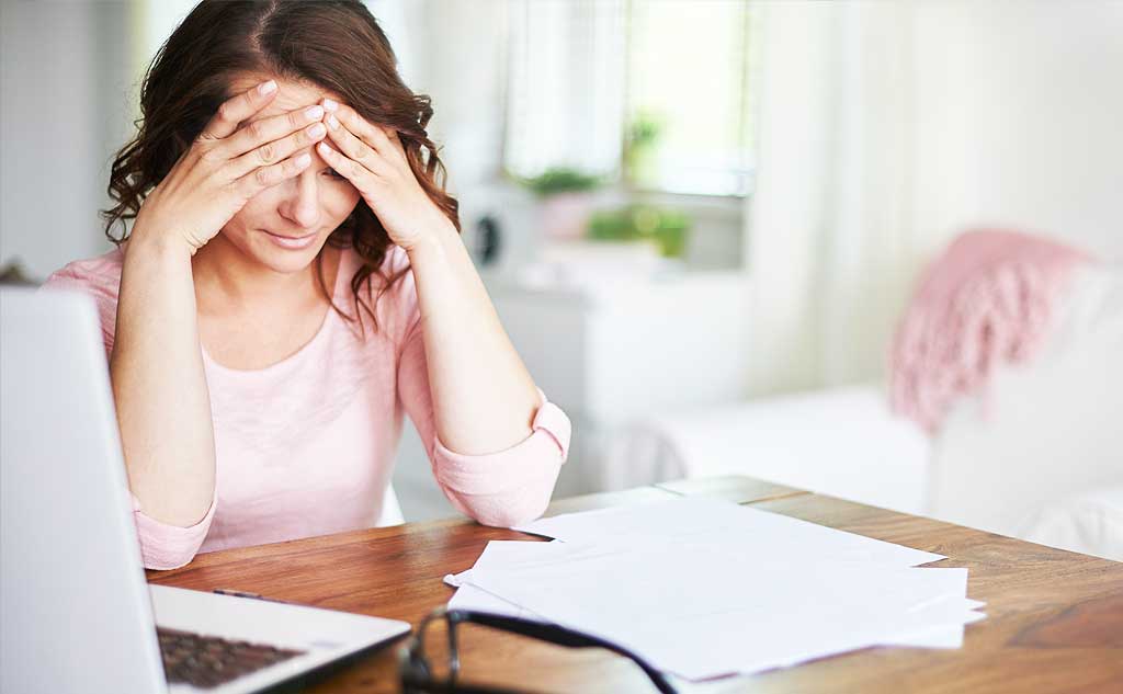 Sometimes individuals who possess negative character traits always see the worst in situations. These are the type of individuals who are always stressing over finances.