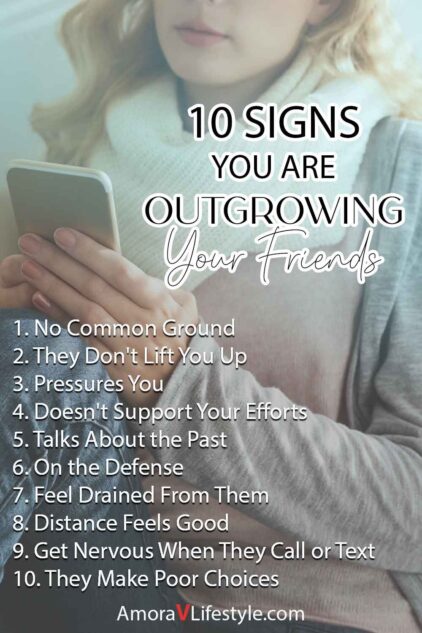 Bullet Point of 10 Signs You are Outgrowing your Friends